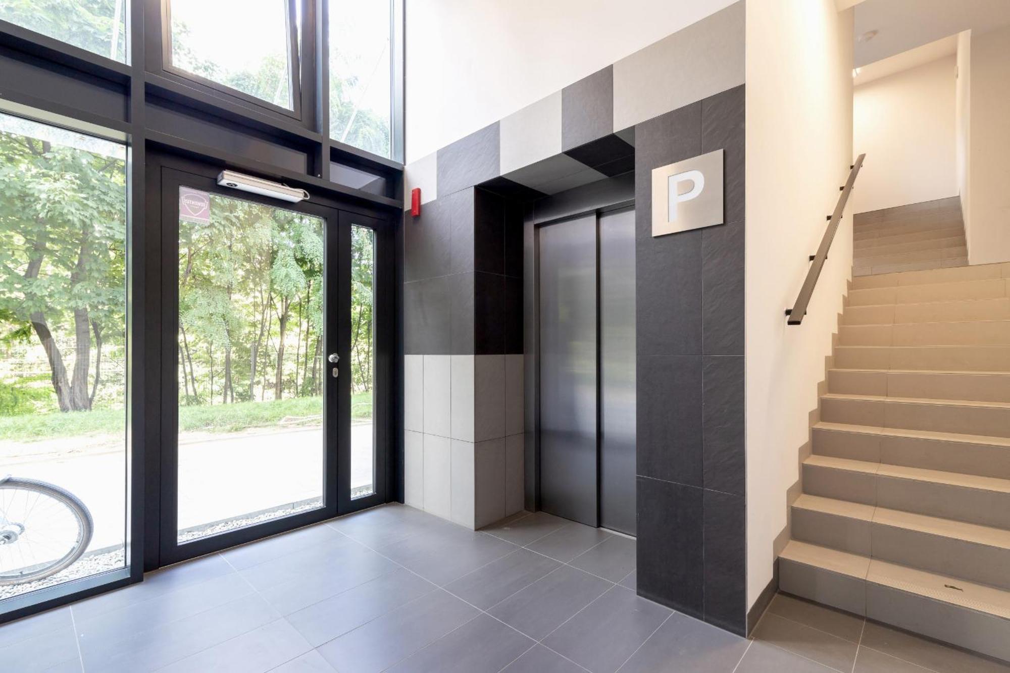 Cracow Pradnik Spacious & Family Apartment With 3 Bedroom By Renters Prestige Krakau Exterior foto